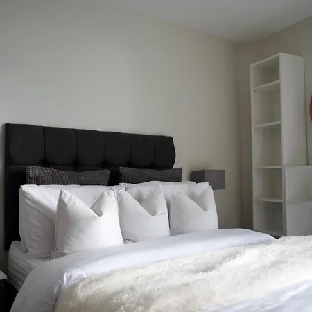 1 Bedroom Apartment In Central Manchester Exterior photo